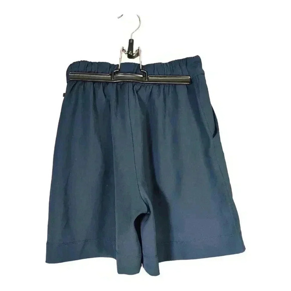 Lululemon Noir Shorts Navy Blue Women's 2 High Rise 5" Elastic Waist Tie Pockets - Picture 2 of 4